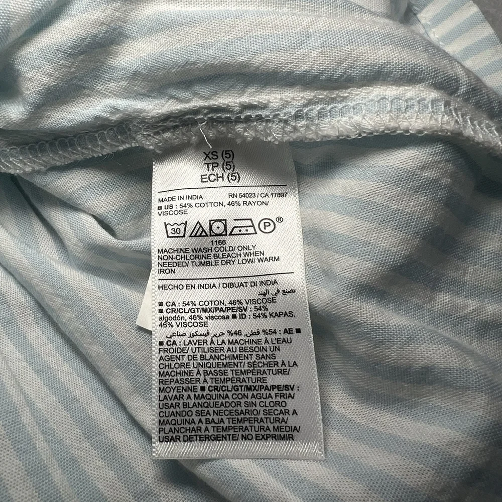 Old Navy Girls Swing Top Blouse White Blue Stripe Flowy Peasant Size XS (5)
